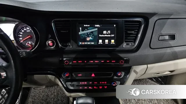 Kia All New Carnival 2018 Черный из Кореи, фото 5