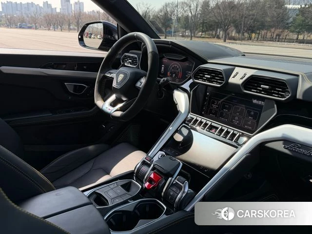 Lamborghini Urus 2019 Черный из Кореи, фото 5