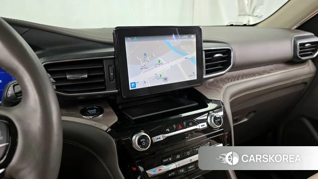 Ford Explorer 6th Generation 2022 Белый из Кореи, фото 5