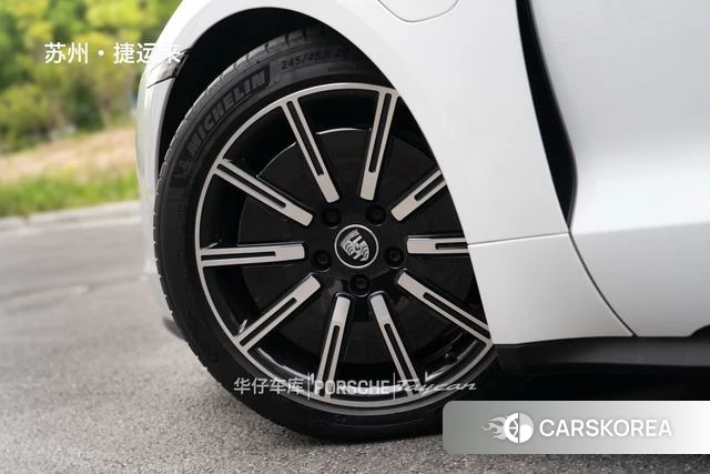 Porsche Taycan 2023 Белый из Китая, фото 5