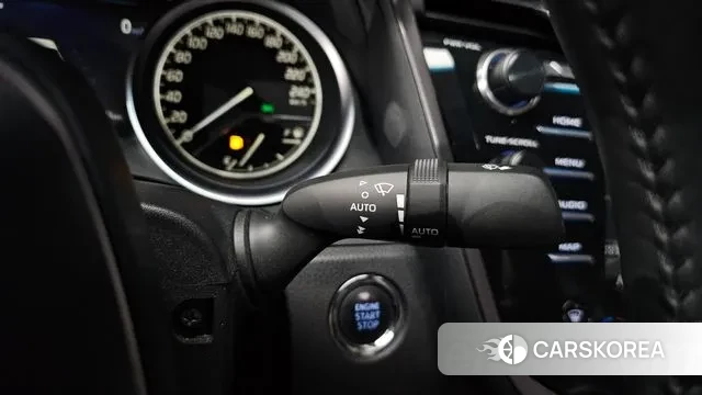 Toyota Camry (XV70) 2019 Песочный из Кореи, фото 5