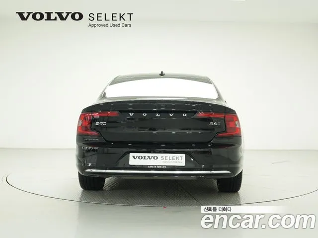Volvo S90 2023 Черный из Кореи, фото 5