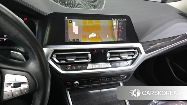 BMW 3 Series (G20) 2021 Белый из Кореи, фото 5