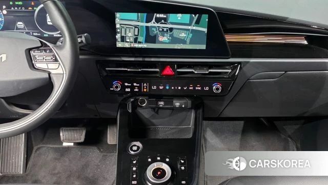 Kia Di Ol Nu Niro 2024 Серый из Кореи, фото 5