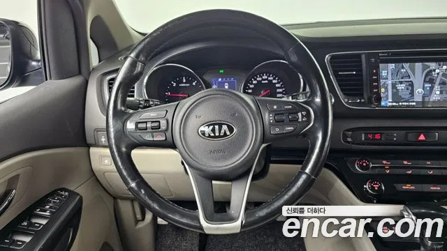 Kia All New Carnival id 2702107 из Кореи 5