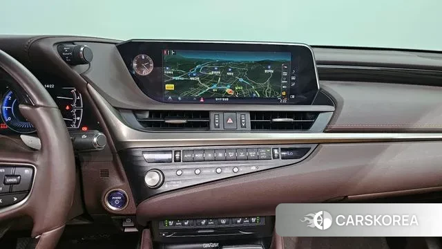Lexus ES300h 7th generation 2021 Серый из Кореи, фото 5
