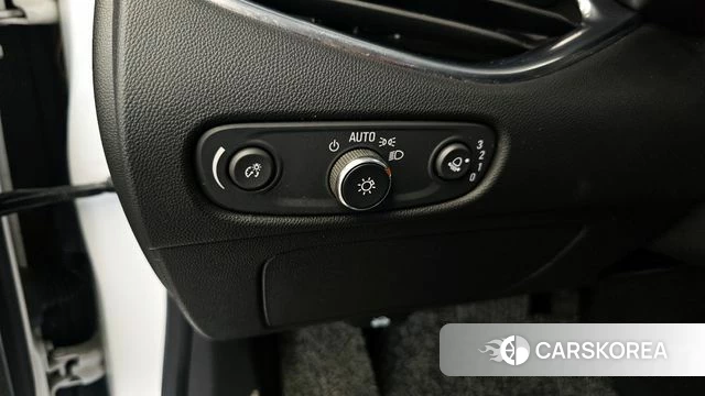 Chevrolet (GM Daewoo) The New Malibu 2020 Белый из Кореи, фото 5