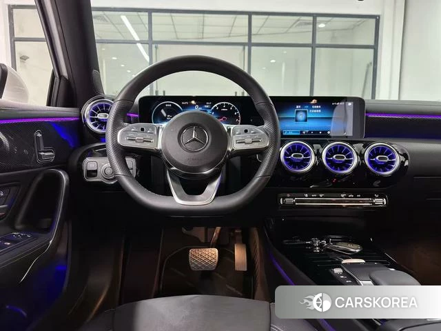 Mercedes-Benz Class A 2021 Белый из Китая, фото 5