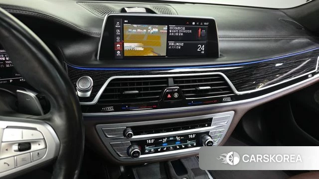 BMW 7 Series (G11) 2022 Белый из Кореи, фото 5