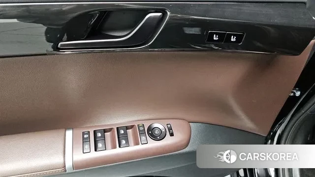 Hyundai Grandeur Hybrid (GN7) 2023 Черный из Кореи, фото 5