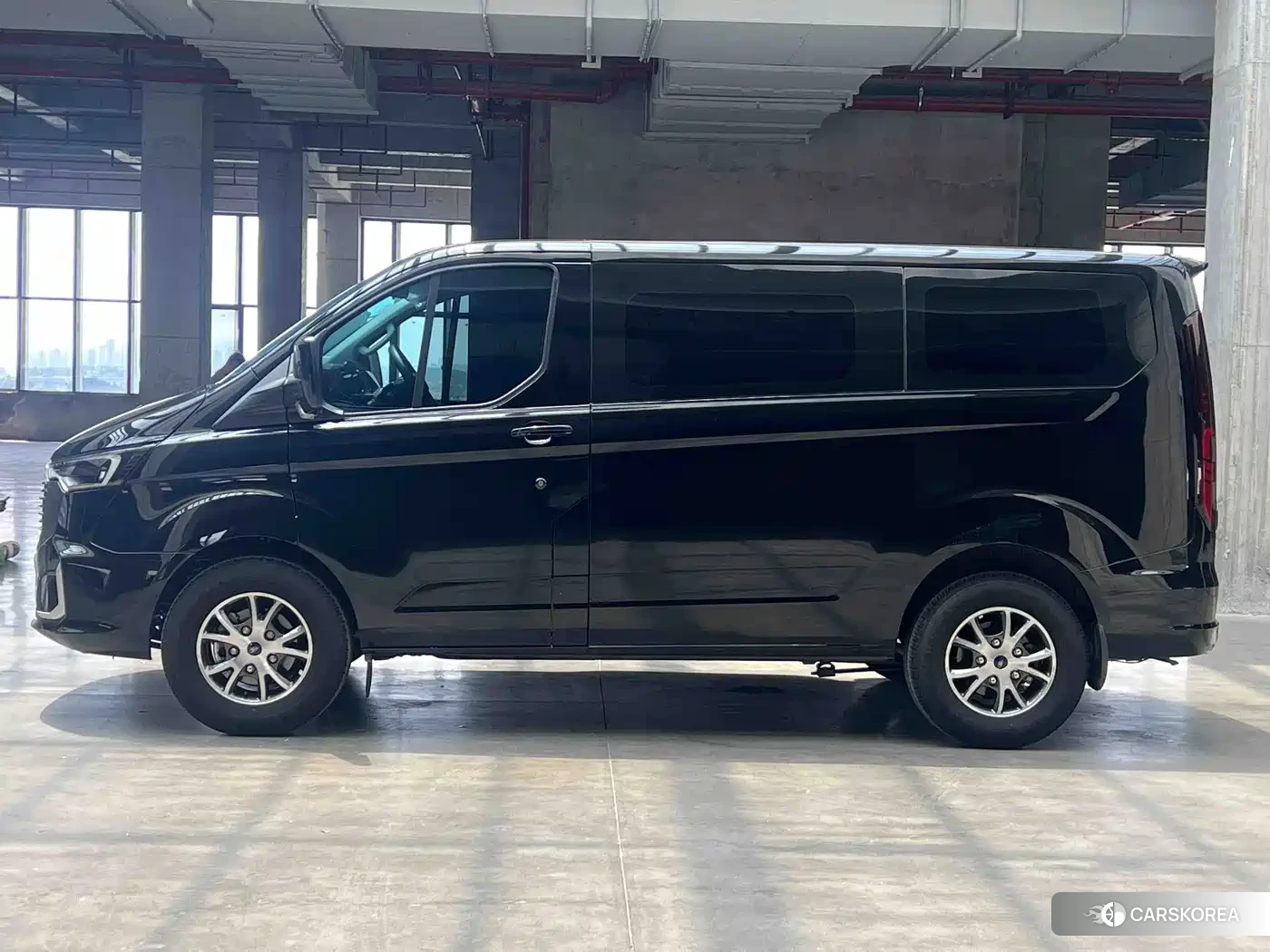 Ford Transit 2024 Черный из Китая, фото 5