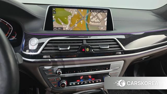 BMW 7 Series (G11) 2021 Черный из Кореи, фото 5