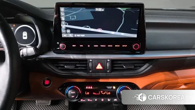 Kia The New K3 2nd generation 2021 Белый из Кореи, фото 5