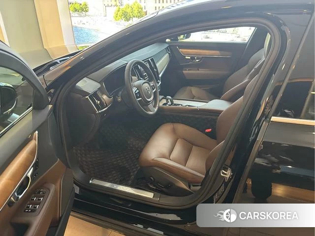 Volvo S90 2025 Черный из Китая, фото 5