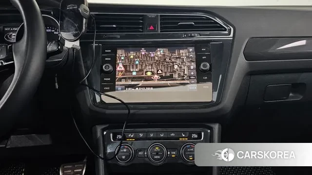 Volkswagen Tiguan second Generation 2020 Серый из Кореи, фото 5