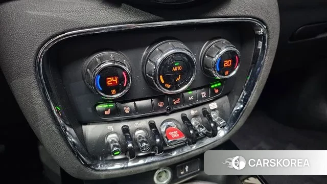 Mini Cooper Clubman 2021 Серебристо-серый из Кореи, фото 5