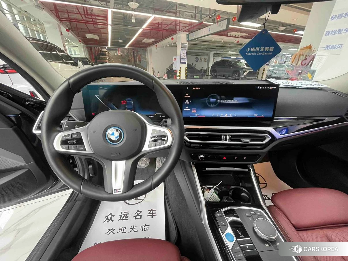 BMW i3 2023 Черный из Китая, фото 5