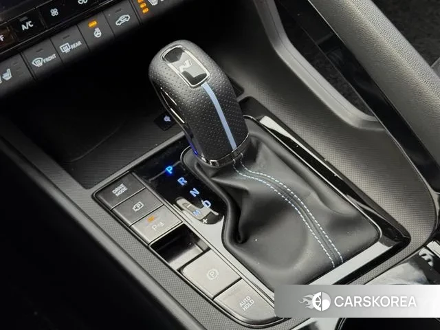 Hyundai The New Avante (CN7) 2023 Небесно-голубой из Кореи, фото 5