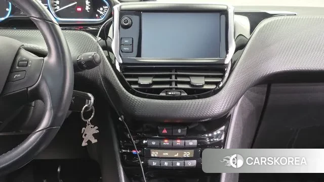 Peugeot 2008 2019 Белый из Кореи, фото 5