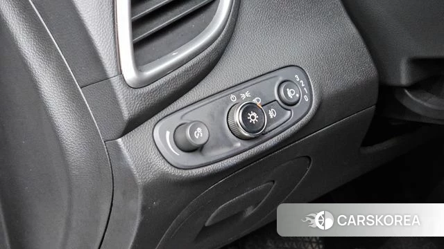 Chevrolet (GM Daewoo) The New Trax 2020 Белый из Кореи, фото 5