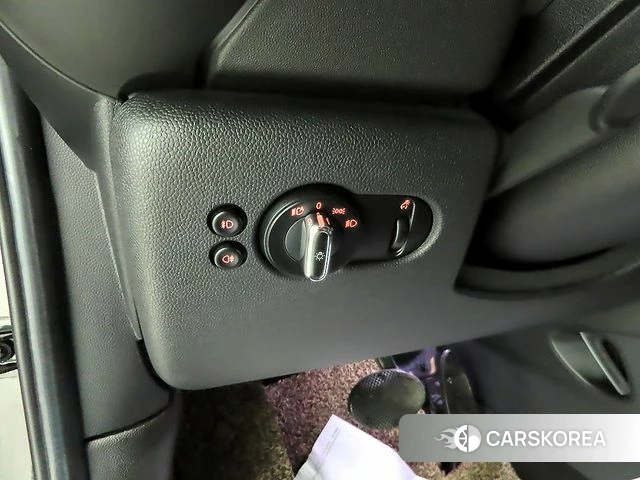 Mini Cooper S 2019 Черный из Кореи, фото 5