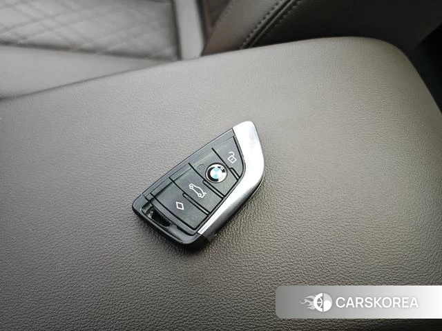 BMW X3 2024 Белый из Китая, фото 5
