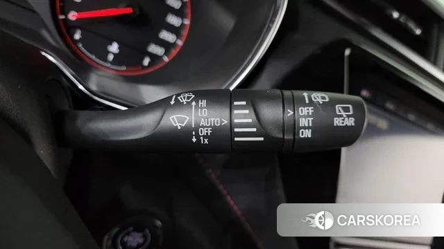 Chevrolet (GM Daewoo) Trailblazer 2023 Белый из Кореи, фото 5