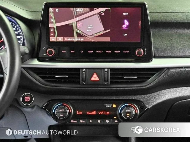 Kia The New K3 2nd generation 2021 Белый из Кореи, фото 5