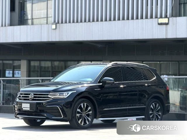 Volkswagen Tiguan L 2023 Черный из Китая, фото 5