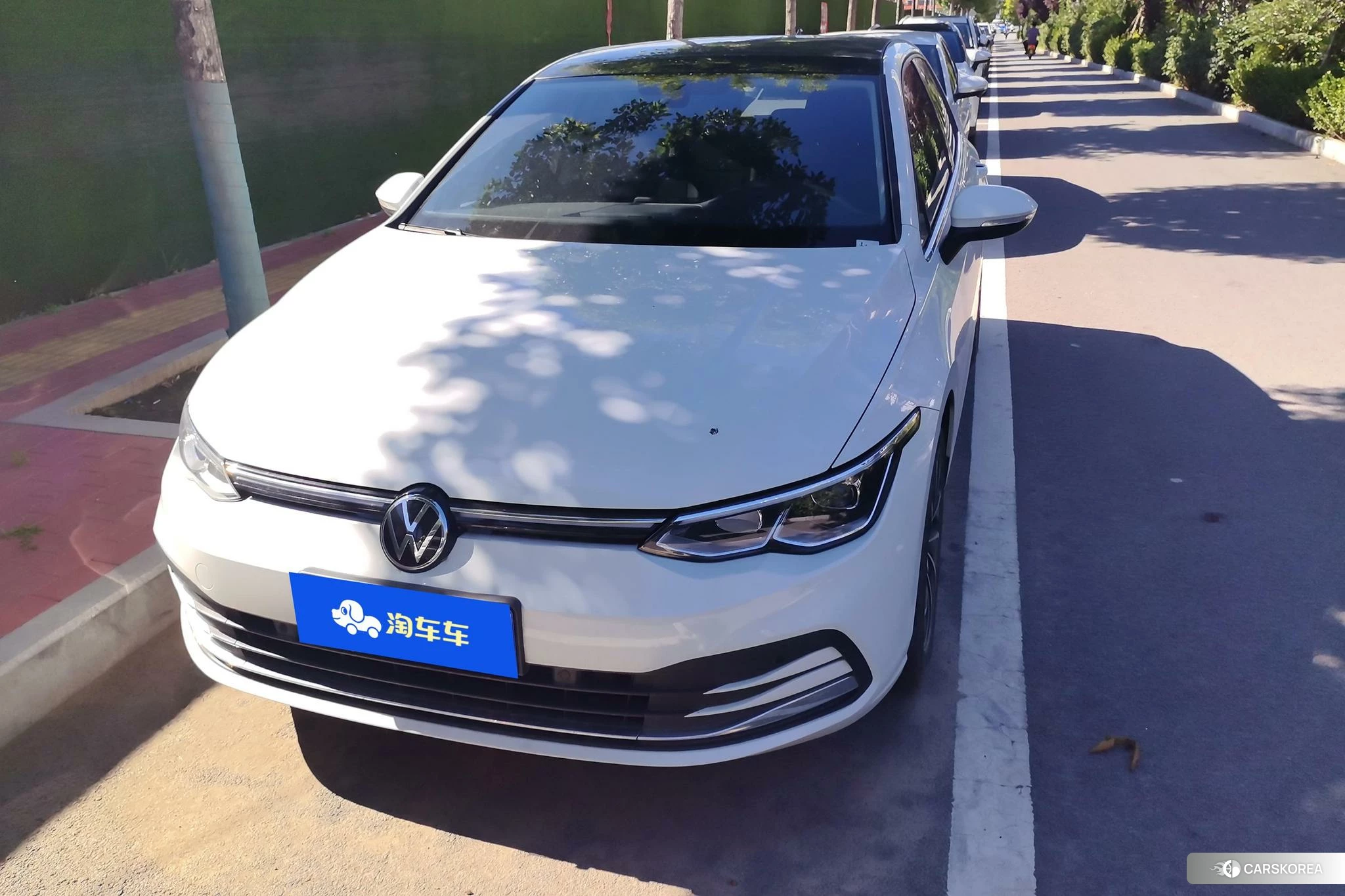 Volkswagen Golf 2024 Белый из Китая, фото 5