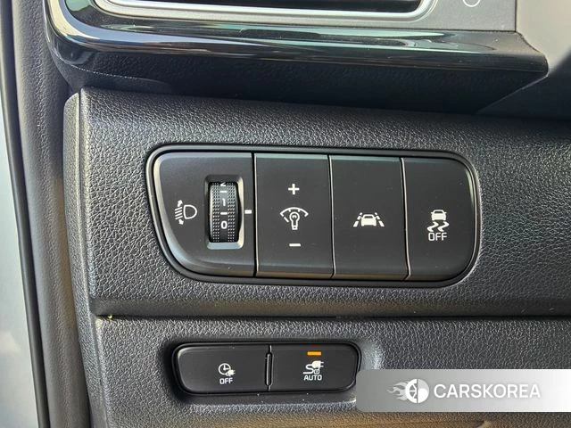 Kia Niro EV 2020 Серебряный из Кореи, фото 5