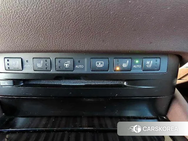 Lexus ES300h 7th generation 2019 Песочный из Кореи, фото 5