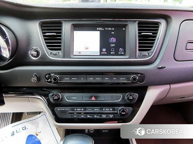 Kia The New Carnival 2018 Белый из Кореи, фото 5