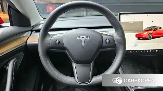 Tesla Model 3 2022 Красный из Кореи, фото 5
