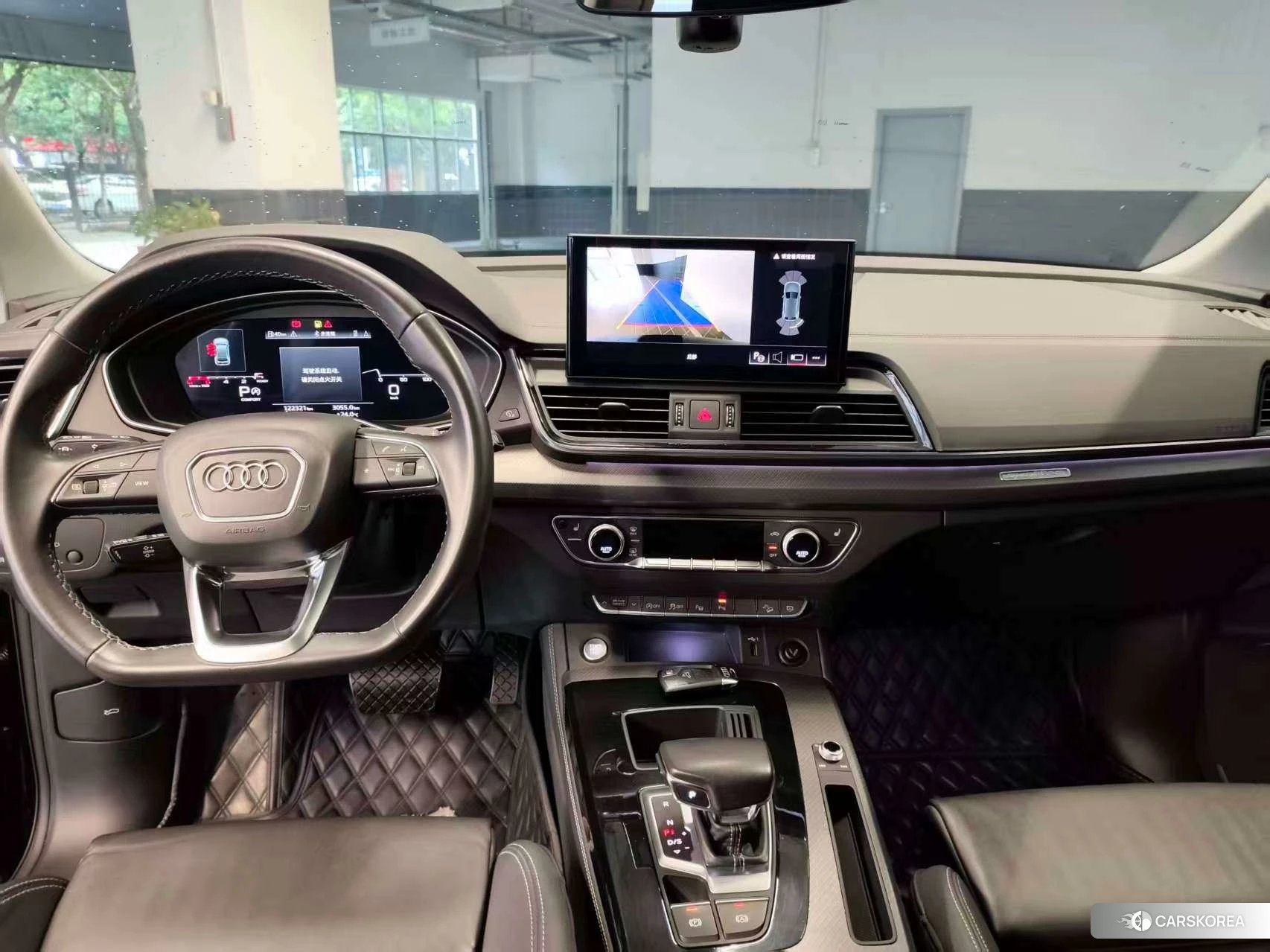 Audi Q5L 2021 Черный из Китая, фото 5