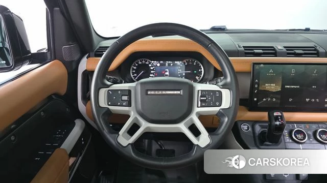 Land Rover Defender (L663) 2023 Черный из Кореи, фото 5