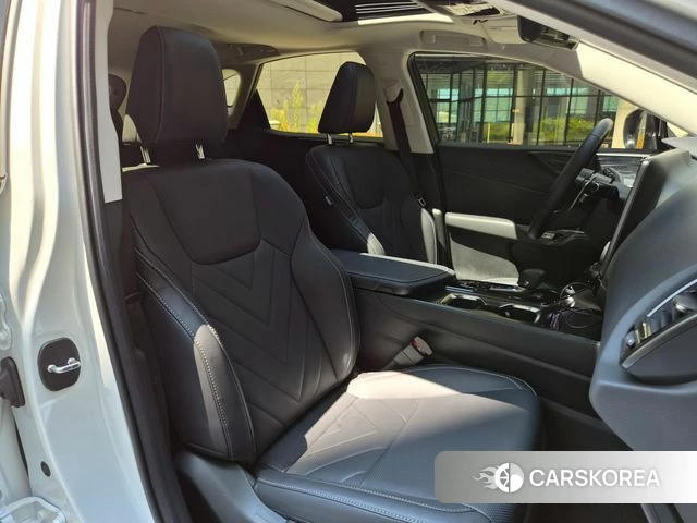 Lexus NX350h Second generation 2025 Белый из Кореи, фото 5