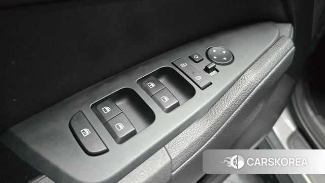 Kia Sportage 5th Generation 2023 Серебристо-серый из Кореи, фото 5