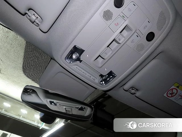 Audi Q3 (F3) 2023 Черный из Кореи, фото 5