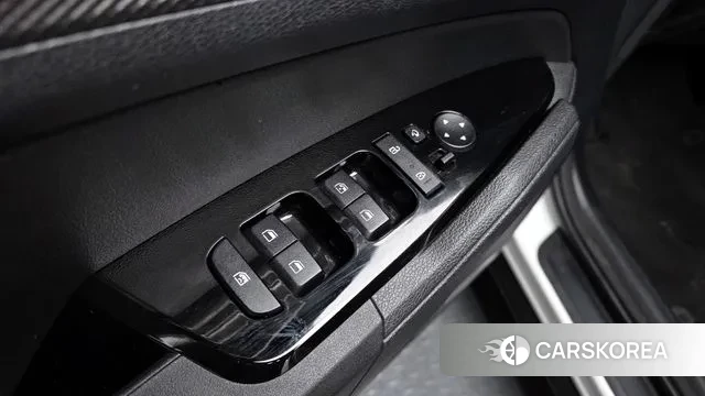 Kia Sportage 5th Generation 2022 Белый из Кореи, фото 5