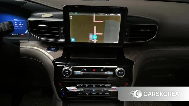 Ford Explorer 6th Generation 2022 Черный из Кореи, фото 5