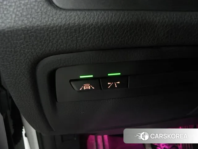 BMW 3 Series (F30) 2018 Белый из Кореи, фото 5