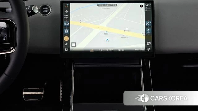 Land Rover Range Rover Evoque 2nd Generation 2024 Светло-серебряный цвет из Кореи, фото 5