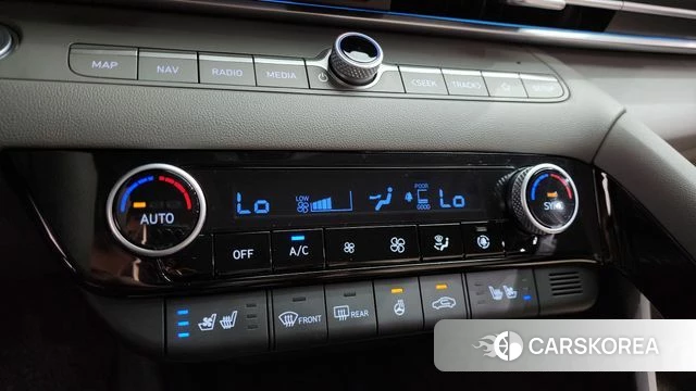 Hyundai The New Avante (CN7) 2024 Белый из Кореи, фото 5