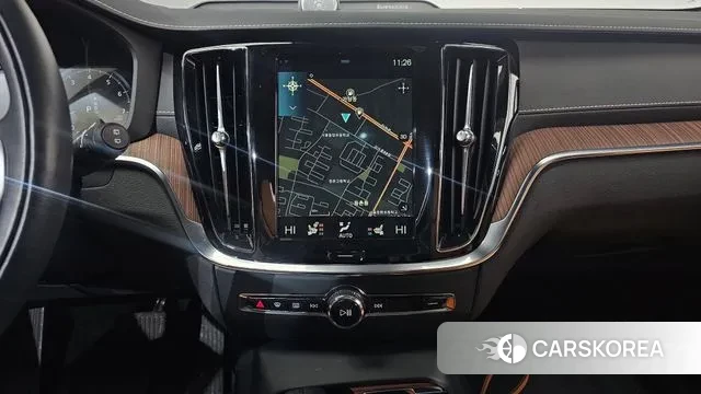 Volvo V60 Cross-Country 2nd Generation 2021 Синий из Кореи, фото 5