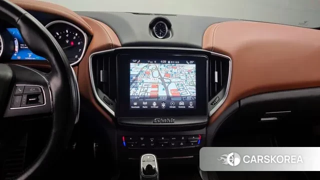 Maserati Ghibli 2019 Серый из Кореи, фото 5