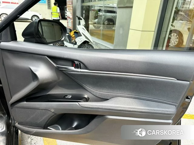 Toyota Camry 2021 Черный из Китая, фото 5