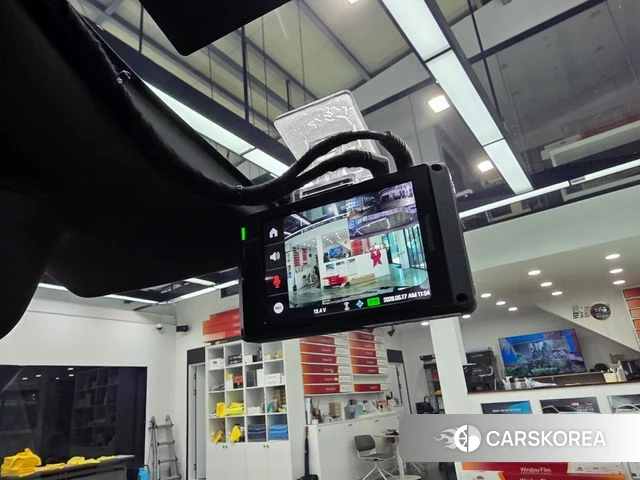 Tesla Model Y 2023 Черный из Кореи, фото 5