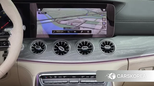 Mercedes-Benz AMG GT 2022 Белый из Кореи, фото 5