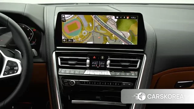 BMW 8 Series (G15) 2023 Белый из Кореи, фото 5